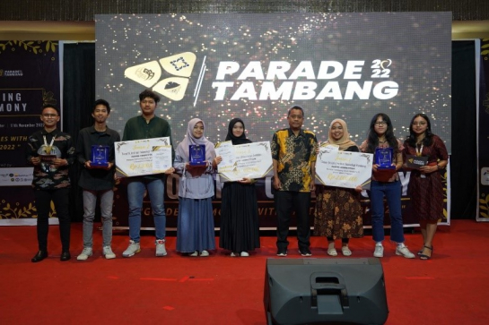 Mahasiswa Departemen Matematika dan Sains Data Menyabet Juara 3 Kompetisi Desain Grafis di Universitas Negeri Padang dan Universitas Sriwijaya